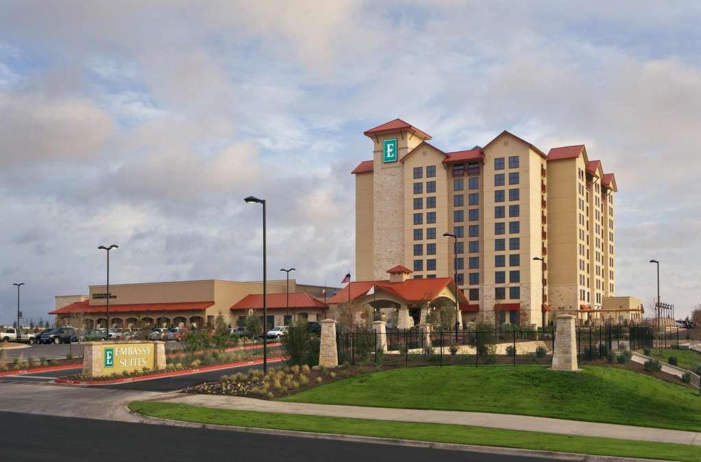 Embassy Suites By Hilton San Marcos Hotel Conference Center Exteriör bild