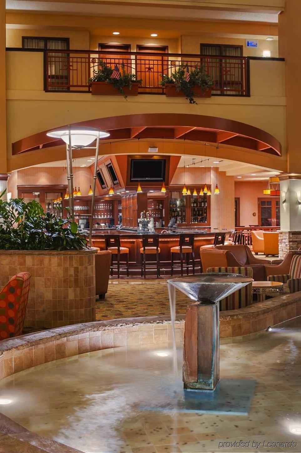 Embassy Suites By Hilton San Marcos Hotel Conference Center Restaurang bild